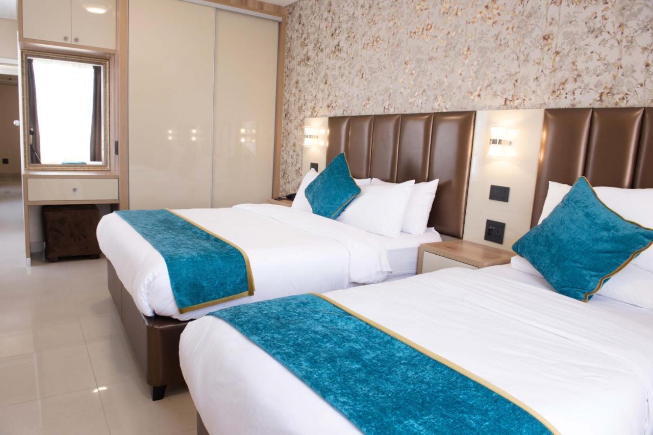 Britannia Hotel 다반 외부 사진